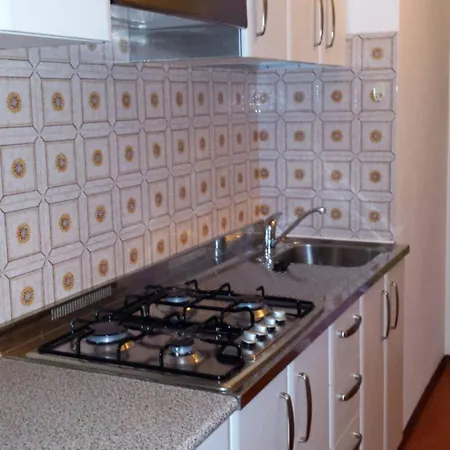 Three-bedroom Flat With Balcony In * 비비오네