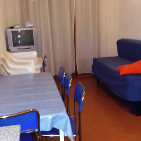 Apartment Three-bedroom Flat With Balcony In Bibione